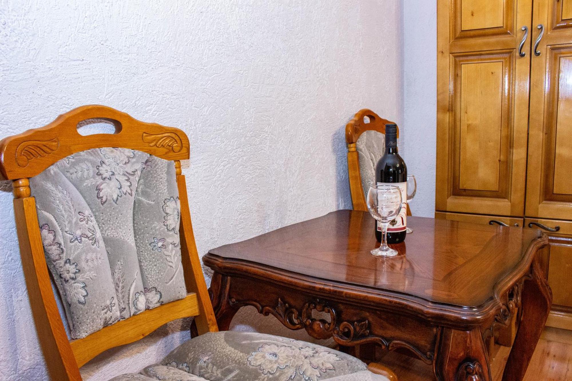 Guest House Sljuka โกตอร์ ภายนอก รูปภาพ